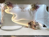 Panneau de fond en arc carré de mariage blanc 3D personnalisé avec lumières LED Conception de fond en PVC de haute qualité pour les événements de fête