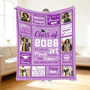 Coperta in flanella personalizzata con nome del laureato, scuola e parole celebrative per la laurea, per la classe del 2026 - Product Image 6