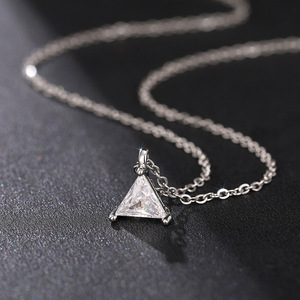 Collar de Gargantilla Geométrico Triangular para Mujer, Joyería Minimalista de Moda para Uso Diario - Product Image 3