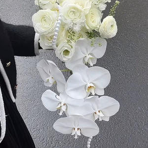 Ramo de Novia LANJO con Flores Artificiales Realistas en Forma de Gota de Agua, Hechas a Mano, para Damas de Honor - Product Image 6