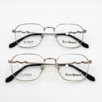 Gafas Ópticas de Titanio Shenzhen 2025 de Alta Calidad, Ligeras, Diseño Punk, Grabado a Mano, Montura Grande, Clásicas con Diamantes
