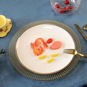 Plaque de <span class=keywords><strong>verre</strong></span> ronde de 13 pouces avec motif à rayures dorées Décoration d'hôtel de fête de mariage de luxe <span class=keywords><strong>en</strong></span> <span class=keywords><strong>verre</strong></span> bon marché clair - Product Image 6