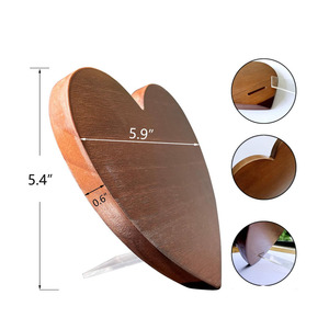 Placa de madera de pie en forma de corazón Regalo de bebé para papá Regalo del Día del Padre Anuncio de embarazo - Product Image 2