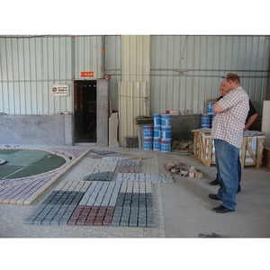 Tự nhiên Granite <span class=keywords><strong>basalt</strong></span> công viên chống trượt giảm lưới đường lát Cobble Đá Vuông gạch gạch cho đường - Product Image 4