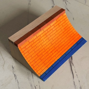 Planche à roulettes en bois pour enfants, obstacle Quarter <span class=keywords><strong>Pipe</strong></span>, portable, antidérapante et durable, 19,7x12,3x7,5cm - Product Image 2