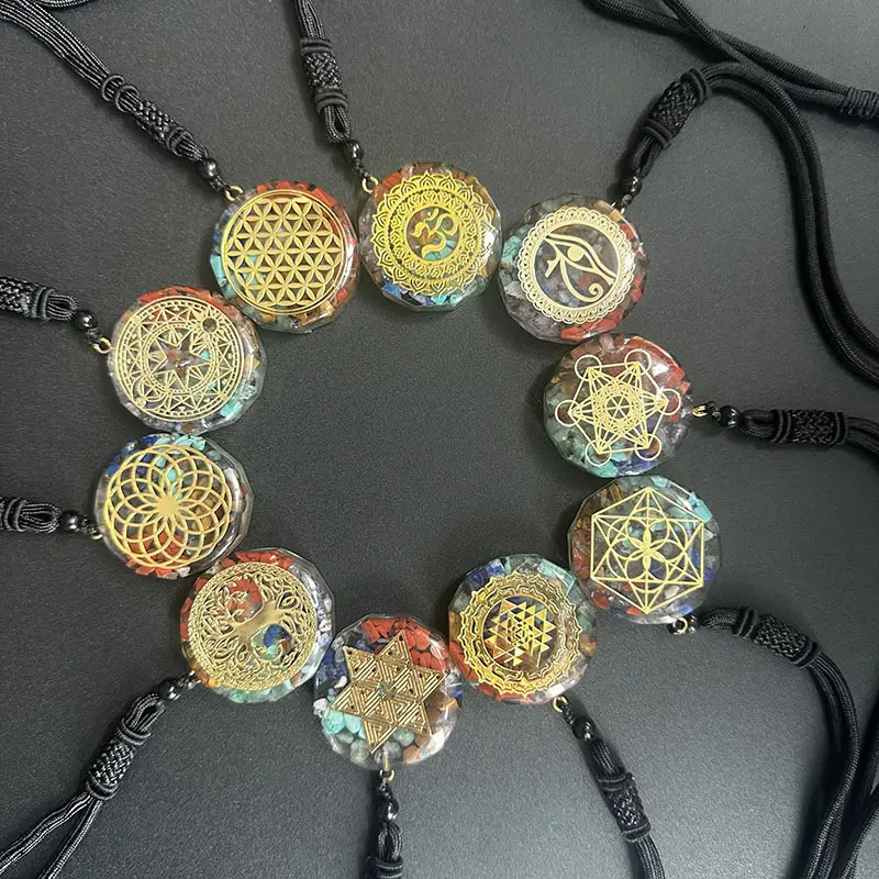 2023 ventilateur pendentifs en cristal naturel collier 7 chakra énergie collier puissance collier vie arbre oeil étoile guérir gravier irrégulier