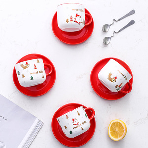 ชุดถ้วยกาแฟและชาเซรามิก180มล. คลาสสิกของขวัญปีใหม่ถ้วยพอร์ซเลนคริสต์มาสร้านอาหารวันหยุดพร้อมจานรองสำหรับคาเฟ่ - Product Image 4