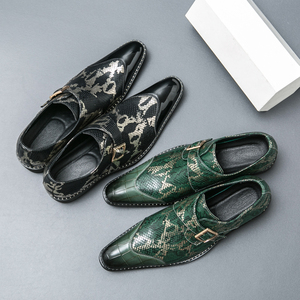 Mocassins en cuir de serpent pour hommes, à bout pointu, avec boucle métallique, chaussures d'hiver pour le bureau et la mode professionnelle - Product Image 2