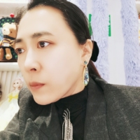 Boucles d'oreilles longues en coquille d'ormeau plaquée or véritable, au design élégant et texturé, pour femmes et jeunes filles, qui subliment la personnalité.