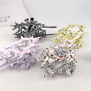 Pinzas de pelo de Metal alienígena coloridas de 11cm para <span class=keywords><strong>mujer</strong></span> y Niña Y2K, pinza para el pelo de cangrejo de concha, accesorios para el cabello - Product Image 4