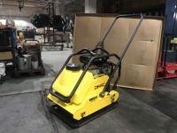 Compacteur à plaques vibrantes PME-C95T 18KN 5500VPM, plaque de base 63x45cm, profondeur de compactage 35cm, machine de compactage pour routes, asphalte et sols