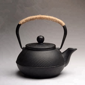 Théière en fonte de 300ml avec filtre en acier inoxydable/HOBNAIL CAST IRON Kettle Jug <span class=keywords><strong>Theiere</strong></span> Fonte - Product Image 3