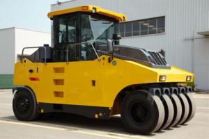 Gran demanda de maquinaria superventas: Rodillo compactador Walmech WP267H/WP307H de 30 y 26 toneladas con motor y bomba totalmente hidráulicos. - Product Image 5