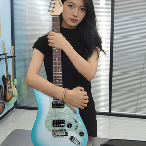 Guitarra eléctrica GALYDA mate con opción de intercambio entre pastillas simples/dobles, mástil de arce y cuerpo de palisandro. - Product Image 1