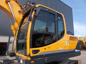 Pelle sur pneus Hyundai 140w-9R à haut rendement Original japon multifonctionnel en bon état utilisé Hyundai 60w 120w 210 150 vente - Product Image 5