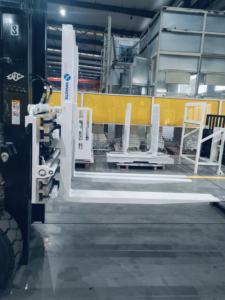 <span class=keywords><strong>3</strong></span> <span class=keywords><strong>Ton</strong></span> 5 <span class=keywords><strong>Ton</strong></span> Heftruck Met Enkele Dubbele Pallets Handlers Materiaal Overhandigen Apparatuur Meerdere Belasting Handlers - Product Image 4