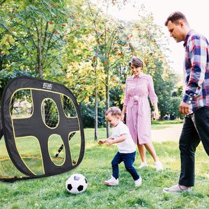 Portería de fútbol plegable OCEAN5 para niños, para entrenamiento al aire libre, red multiusos portátil para fútbol, baloncesto y voleibol. - Product Image 1