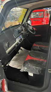 SUV Eléctrico 4x4 para Adultos, Vehículo de Nueva Energía de 4 Ruedas, 5 Asientos, Autonomía <100km, Potencia 3000W, Cargador Enchufable Doméstico, Precio Competitivo - Product Image 6