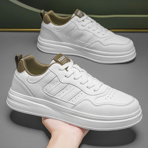 Nouveaux styles 2026 – Chaussures de sport décontractées pour hommes, mocassins blancs à empeigne en maille, souples et respirantes, confortables pour l'été - Product Image 6