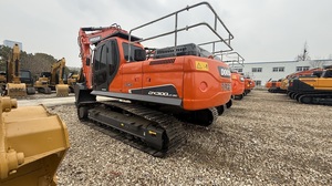 Excavatrice de grande taille d'occasion Doosan DX300 bien entretenue, 30 tonnes, faible nombre d'heures de travail - Product Image 4