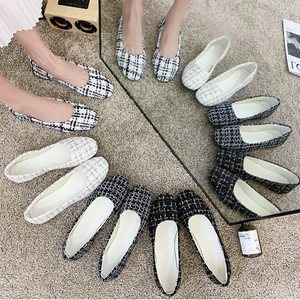 Женские туфли в клетку - Product Image 1