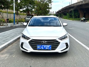 Berlina Usata: Hyundai Elantra 2016 1.6L GLX Automatica, Efficiente nei Consumi, Design Moderno, Ben Tenuta, Affidabile per Uso Quotidiano - Product Image 2
