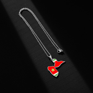 Fabricant de colliers émaillés à chaîne de cartes de la <span class=keywords><strong>Guadeloupe</strong></span> en acier inoxydable plaqué or 18 carats et drapeau émaillé de la <span class=keywords><strong>Guadeloupe</strong></span> Collier de cartes - Product Image 6