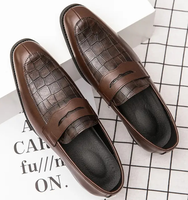 Chaussures Homme Simples à Enfiler en Microfibre, Semelle en Caoutchouc Résistante, Confortables pour le Bureau et les Occasions Spéciales – Grande Vente