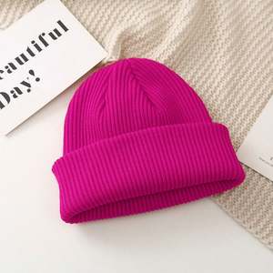 Gorro de Punto Acrílico Personalizado con Puño, Gorro de Invierno con Logotipo Personalizado, Gorros de Invierno Unisex, Gorro de Punto Cálido - Product Image 1