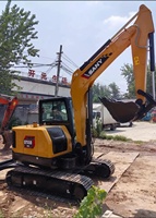 Excavatrice d'occasion SANY SY55U 2023 à faible nombre d'heures de travail, à balayage zéro, 5,8 tonnes, avec accessoires et dents de godet