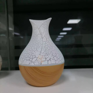 Bán Buôn Chất Lượng Cao Mini Hương Thơm Xe Khuếch Tán Và Nhà Tạo Độ Ẩm OEM Bình Nhựa Với 10Ml Công Suất 1-Năm Bảo Hành - Product Image 6