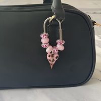 Groothandel op maat gemaakte luipaardhart bedel met kralen, metalen clip sleutelhanger, dames handtas accessoire, Valentijnscadeau