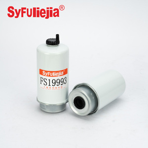 <span class=keywords><strong>Filtre</strong></span> à eau et à carburant à <span class=keywords><strong>prix</strong></span> abordable, <span class=keywords><strong>filtre</strong></span> séparateur 32/925994 32/925869 P551435 FS19993 BF7950-D pour générateur diesel, moteur diesel - Product Image 1