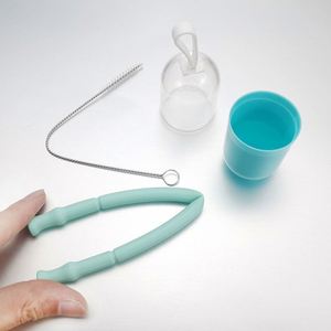 Best Selling Food Grade Silicone <b>Straw</b> Set FDA Certified Collapsible <b>Reusable</b> Portable Eco-Friendly Drinking <b>Straw</b> Kit - Product Image 2