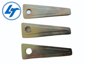 Fabricant de coffrage en aluminium pour poutres en béton, avec goupilles rondes et en coin pour tirants plats - Product Image 1