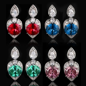 Boucles d'oreilles pendantes à pampilles en cuivre écologique, zircone cubique colorée taille ovale 10*12mm, bijoux fantaisie, vente en gros - Product Image 3