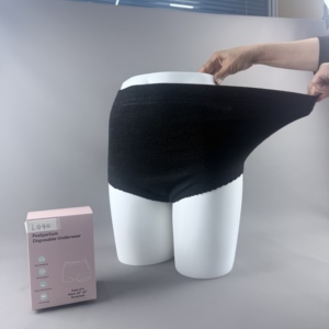 Sous-vêtements de maternité jetables à taille haute en tissu non tissé noir pour femmes, élastiques et amincissants, pour la récupération post-partum - Product Image 3