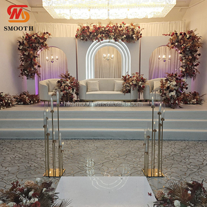 ซุ้มโค้งงานแต่งงานสุดหรูแบบกำหนดเองได้ ทำจากพีวีซีสีขาว 3 มิติ พร้อมไฟ LED สำหรับตกแต่งผนังฉากหลังงานแต่งงาน - Product Image 3