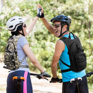 Mochila de Hidratación Deportiva Personalizada de Fábrica BSCI con Bolsa de Agua de 3L para Correr, Senderismo, Ciclismo - Product Image 3