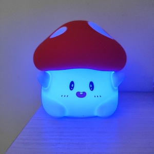 Linda Lámpara Nocturna de Silicona con Forma de Hongo, Carga USB, LED Suave, Control Táctil, Regulable, para Niños, Bebés, Lámpara de Noche para Mesa de Noche, Decoración del Hogar - Product Image 4