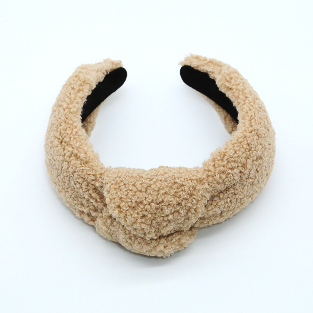 Elegant Brown and White Crystal Custom Pearl Sherpa Headbands display picture 1