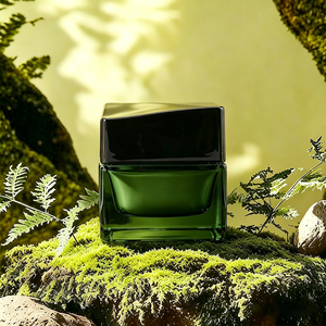 Pot à crème en <span class=keywords><strong>verre</strong></span> ambré facetté de luxe avec couvercle noir élégant, emballage haut de gamme pour crème anti-âge pour le visage - Product Image 5