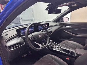 Verano Pro <span class=keywords><strong>GS</strong></span> 2022 Voiture d'<span class=keywords><strong>occasion</strong></span> Buick 2021 Bleu Essence Conduite à gauche 4 portes Faible kilométrage Automatique Sièges en cuir Panoramique - Product Image 3