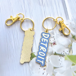 Làm cho logo của riêng bạn Hợp kim kẽm vòng chìa khóa cứng men Keychain tùy chỉnh kim loại móc khóa thư logo khắc Keyring personalizad - Product Image 4