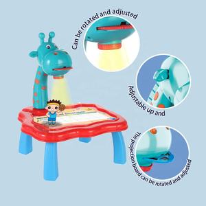 Mesa de Dibujo Multifuncional para Niños con Proyector de Jirafa, Juguetes Educativos con Tablero de Dibujo y Mesa de Pintura con Proyección Desmontable - Product Image 4