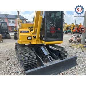 Excavatrice sur chenilles Komatsu PC70 d'occasion d'origine japonaise pour l'exploitation minière |   Moteur, boîte de vitesses et pompe d'occasion en excellent état de 7 tonnes |   Vente en bon état - Product Image 2