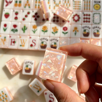 Jeu de Mahjong américain en acrylique rose à 4 couches, tuiles peintes à la main motifs fruits et fleurs, dos irisé effet glace pilée, OEM, marque privée, portable