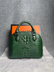 Sac à main de luxe structuré en peau de crocodile – Sac à poignée supérieure en forme de coquille d'inspiration vintage |   Sac à main haut de gamme pour femme, style coquille - Product Image 6