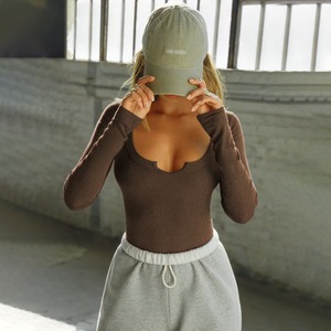 Pulls à manches longues populaires pour femmes Couleurs unies Slim Ladies Pull Loose Fit Dressy U-Neck Chandails pour femmes - Product Image 2