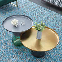 Table basse de rangement moderne avec socle en verre rond et petite table d'appoint de salon en verre